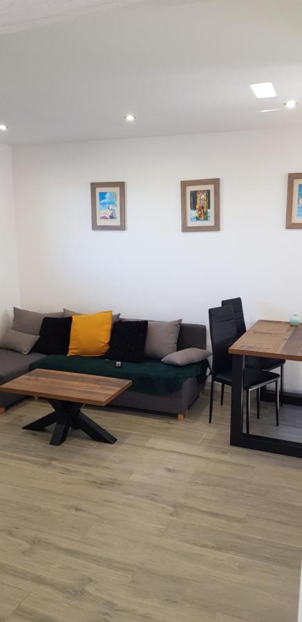 Apartamenty U Wioli I Marcina เวบา ภายนอก รูปภาพ