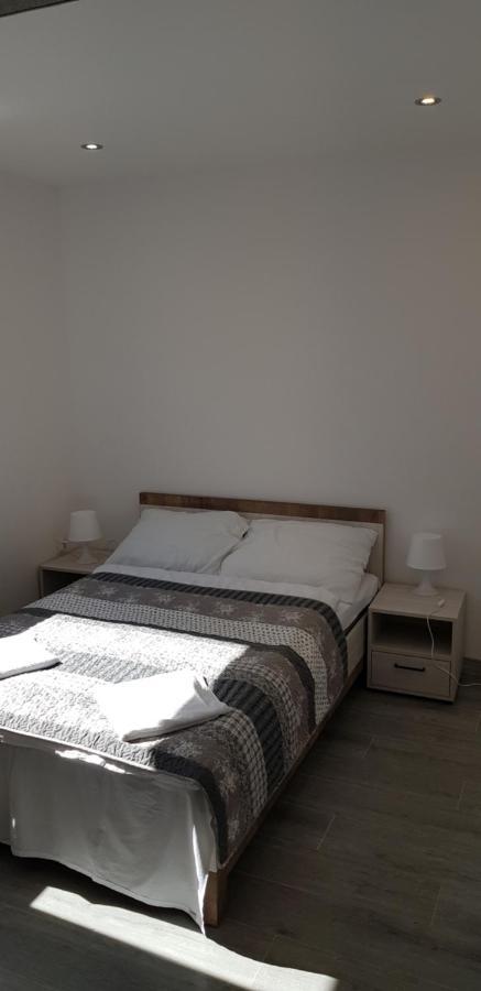 Apartamenty U Wioli I Marcina เวบา ภายนอก รูปภาพ