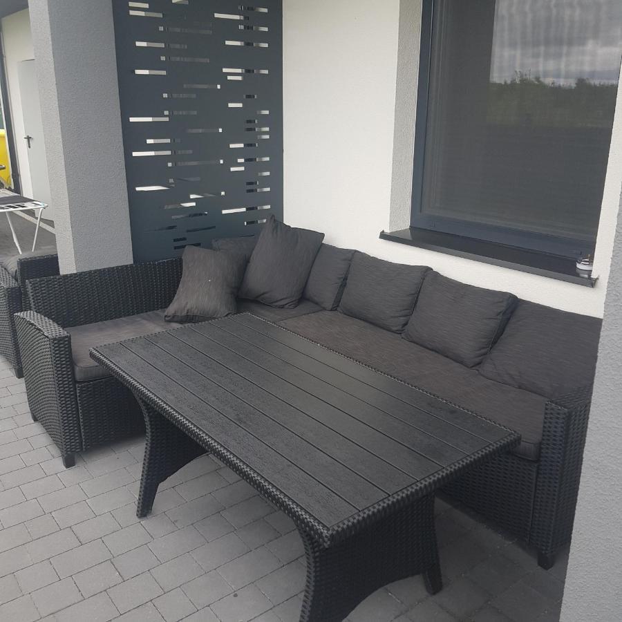 Apartamenty U Wioli I Marcina เวบา ภายนอก รูปภาพ